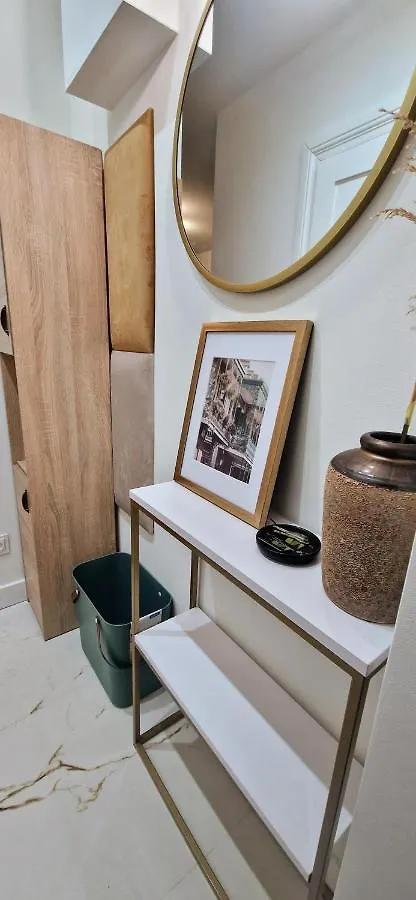 Luxury Design Apart Nowolipki Apartment Warsaw