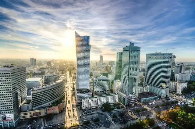 Luxury Design Apart Nowolipki Apartment Warsaw